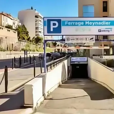 Апартаменты 3 - Downtown - 2 Min From Palais Festivals Канны